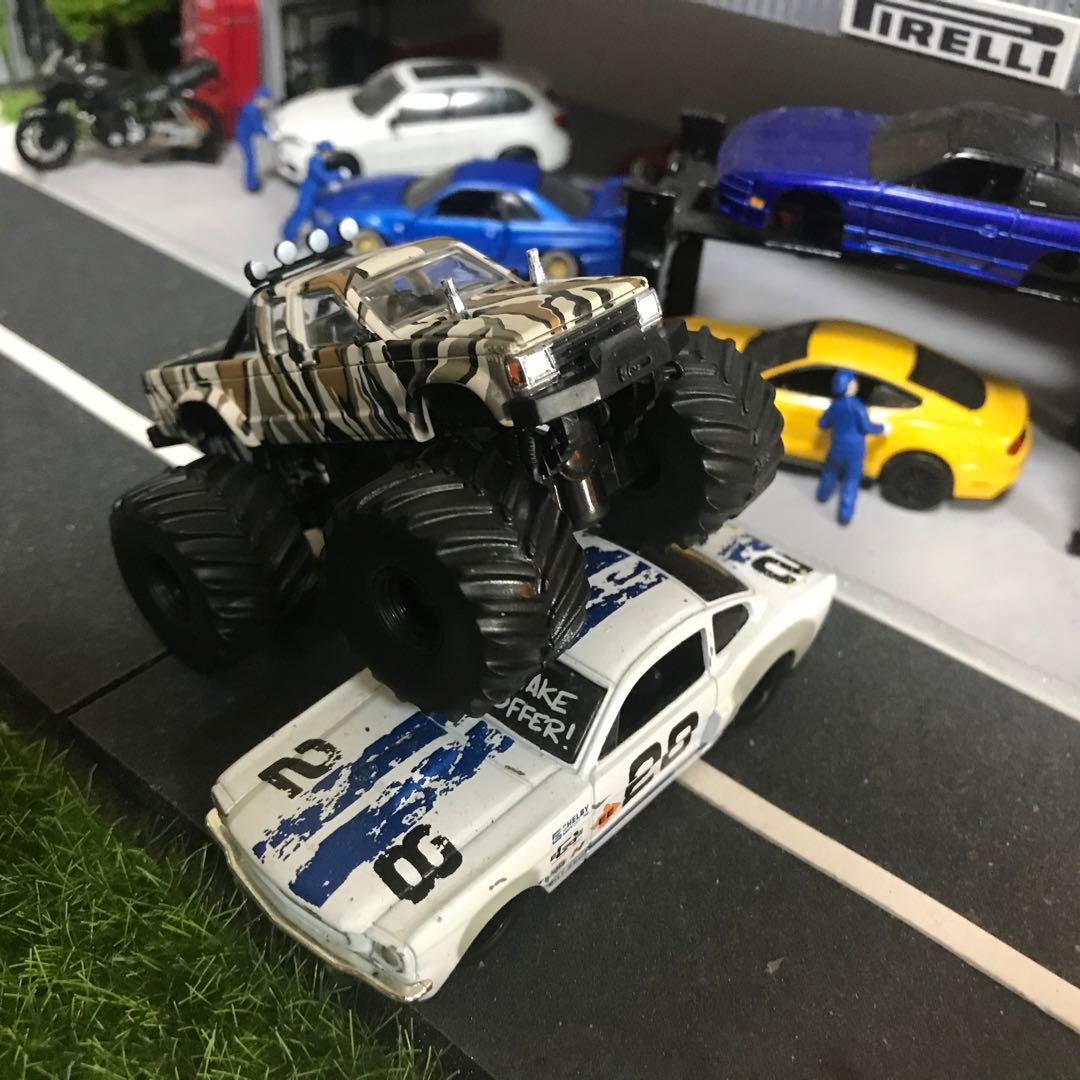 グリーンライト 1989 シボレー S-10 ACE VENTURA 迷彩柄