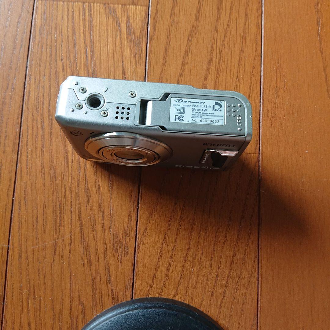 富士フイルム FinePix F31fd 本体のみ ④