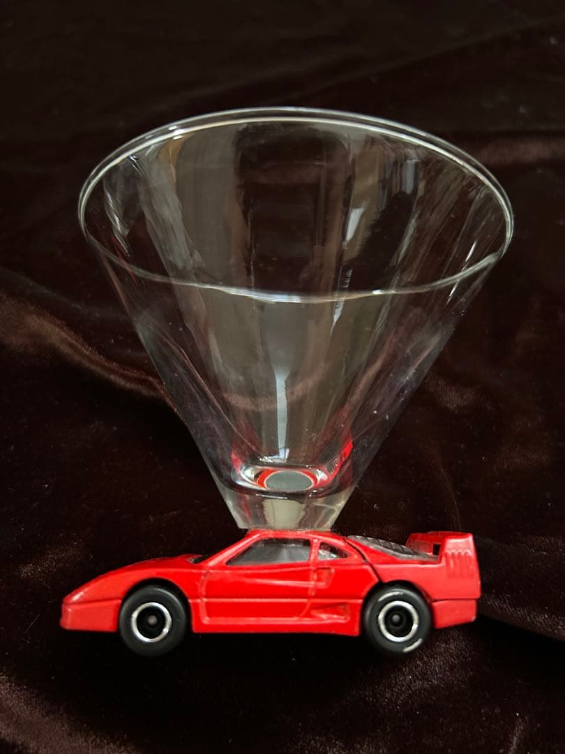 Ferrari F40 ミニカー 赤 グラス