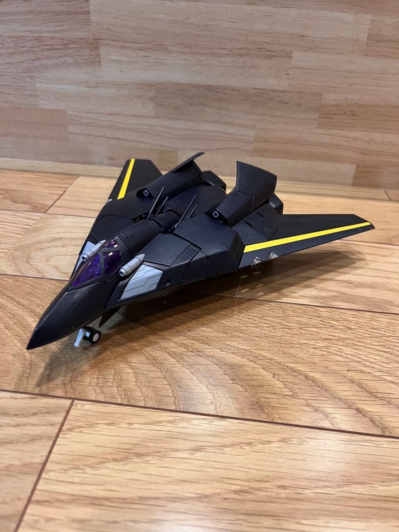 マクロス　やまと　VF-17S ジャンク品