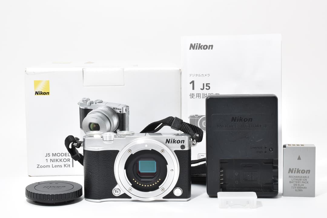 ■美品■ ニコン Nikon1 J5 ミラーレス一眼 #D011