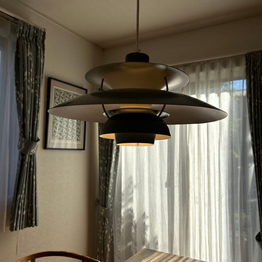 ルイスポールセン　PH5ペンダントライト　新宿伊勢丹購入　オリーブグリーン