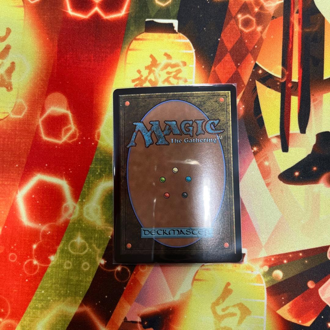 マジックザギャザリング　格闘家、ティファ　ボーダーレス　サージfoil 1枚