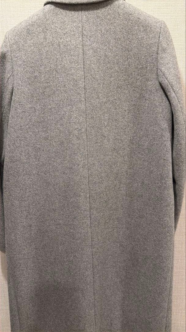 Theory luxe グレー チェスターコート シングルボタン　89,600円