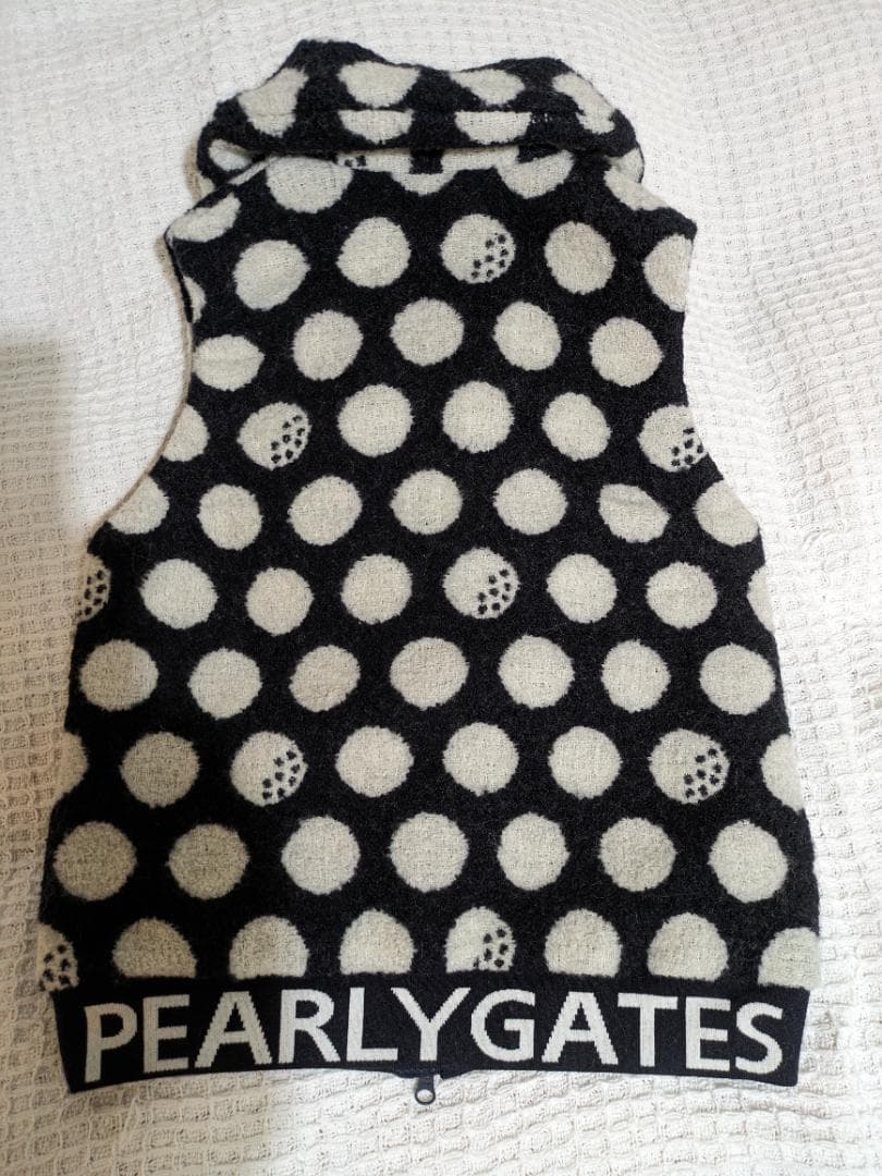 新春セール！PEARLY GATES ゴルフボール柄ベスト サイズ0