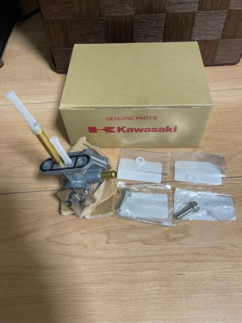 カワサキ純正新品 ゼファー400 / χ ガソリンコック ワッシャーネジセット