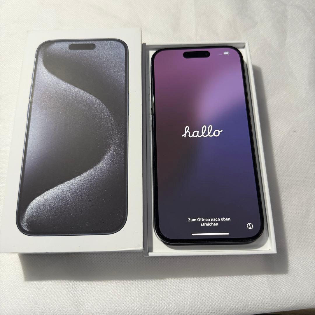 美品　iPhone15 pro ブルーチタニウム simフリー　256GB