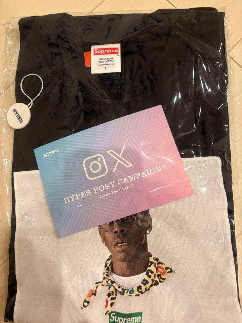 supreme プリントTシャツ 黒