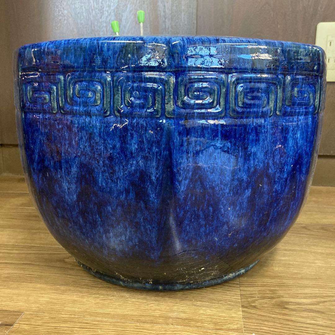 棚下 【希少・美品】大型 火鉢 陶器製 瑠璃釉 浮き彫り文様 メダカ鉢 海鼠釉