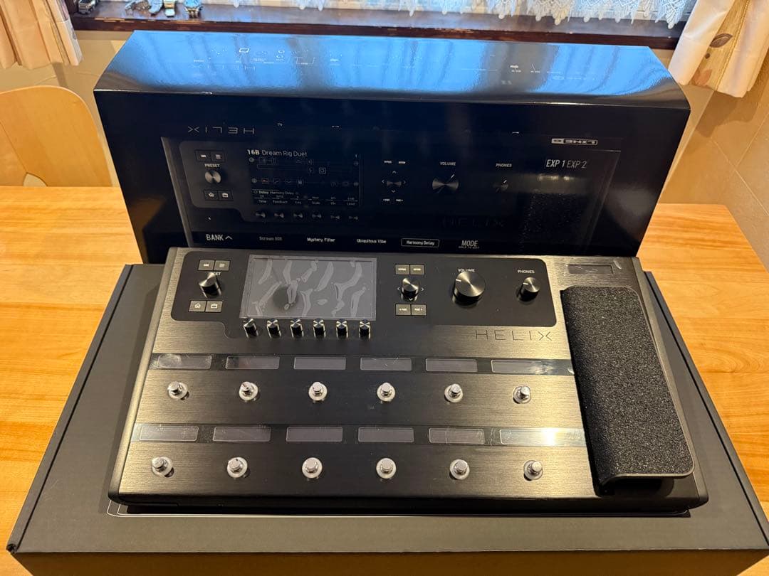 LINE6 HELIX FLOOR (2025年新品購入品)