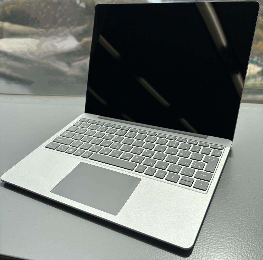 Surface Laptop Go 3 12.4型
