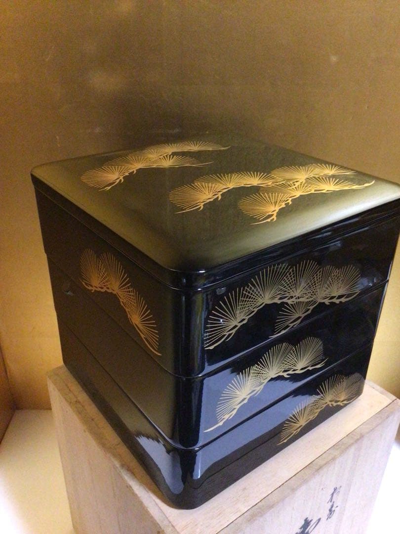 木製 沈金 三段重箱 共箱付き