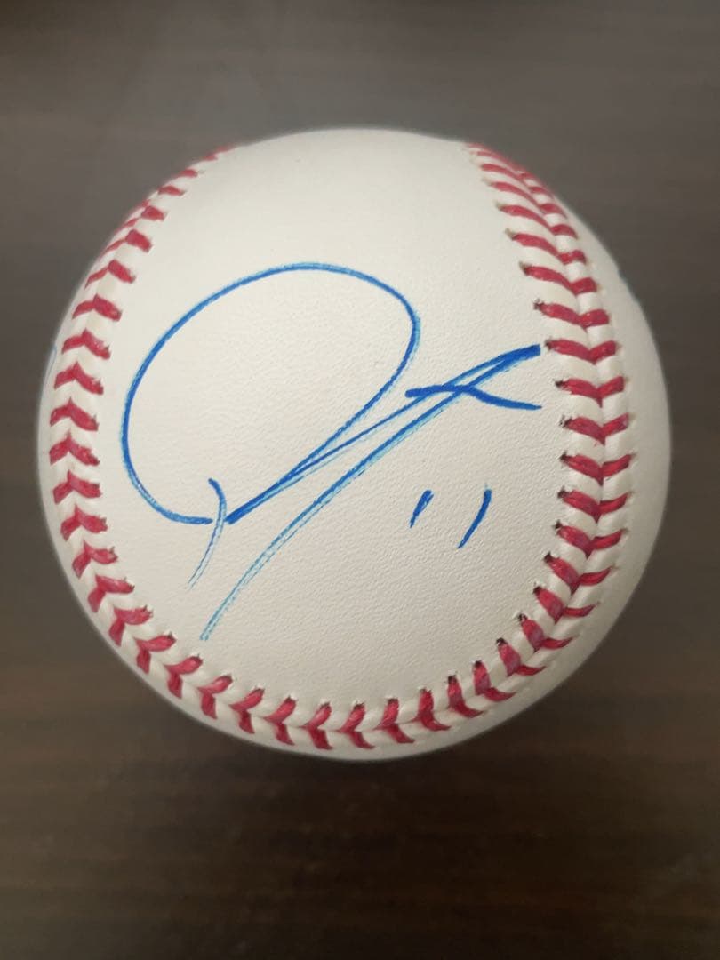 大谷翔平、山本由伸、佐々木朗希　トリプル直筆サインボール
