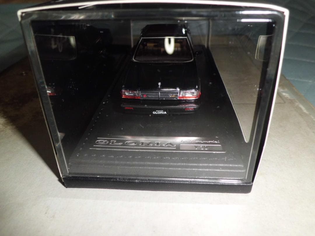 【現状品】1/43 イグニッションモデル グロリア Y30 4ドアHT VIP