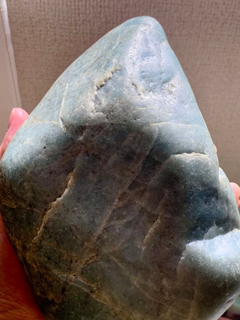 海翡翠　糸魚川入りコン沢青翡翠　海石　ほぼ非売品原石　水石　根付　国産鉱物標本