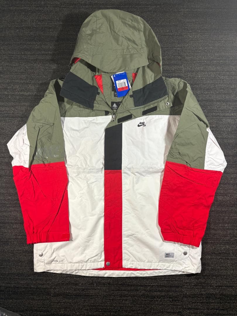 Nike SB Storm Fit Nylon Jacket ナイロン L大きめ