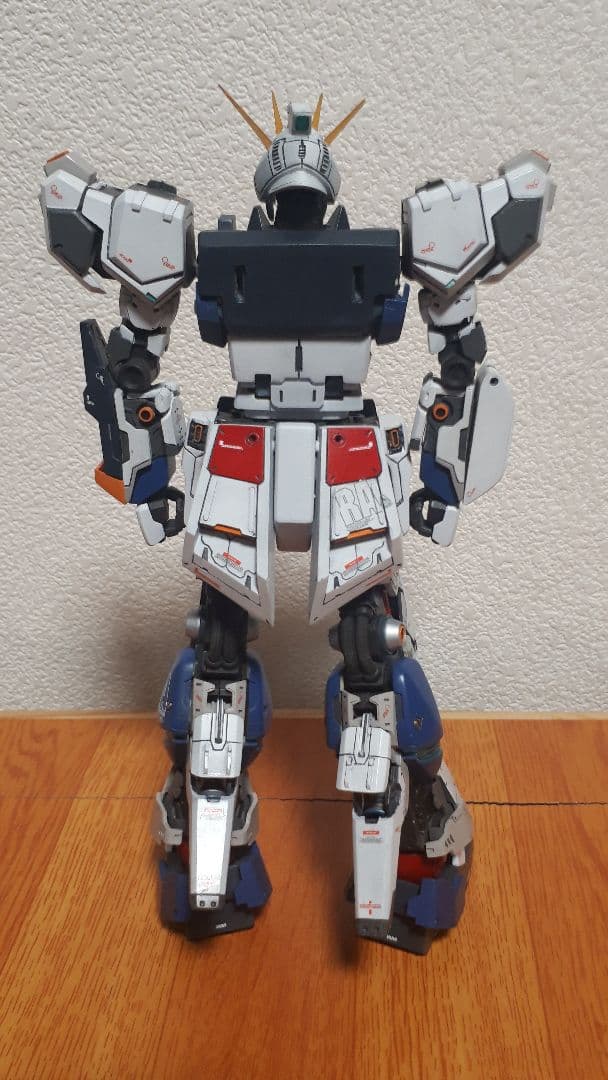 MG 1/100 RX-93 νガンダム Evolve5 レジンパーツ ジャンク