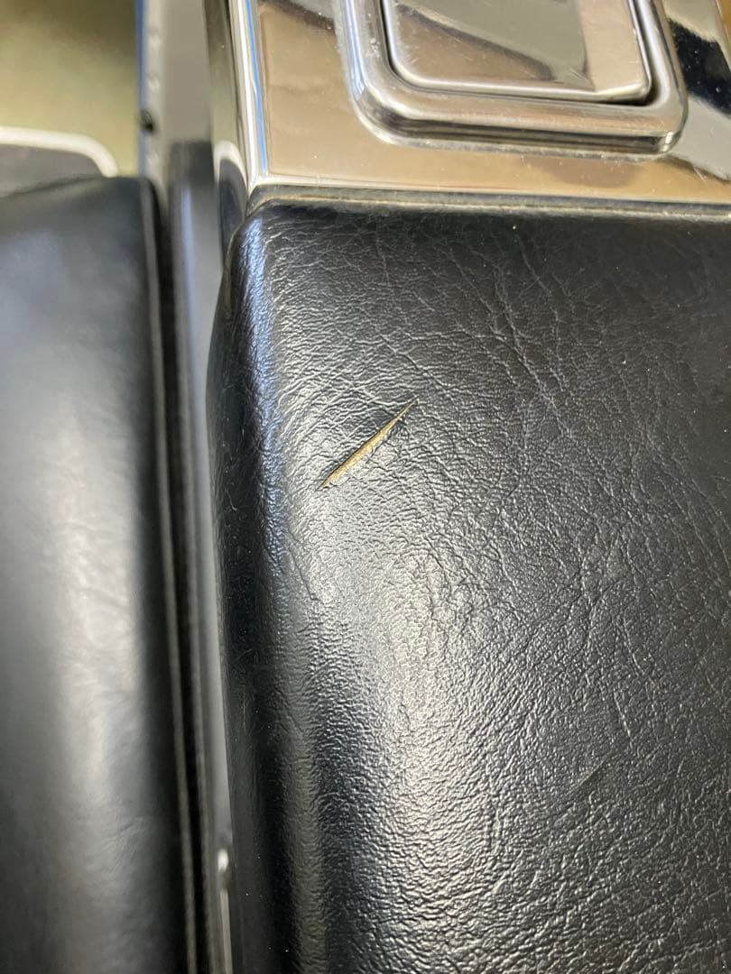 タカラベルモント理容椅子プライムハイテクノ オートリターン中古【デザイン違い】③