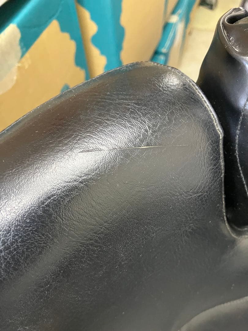 タカラベルモント理容椅子プライムハイテクノ オートリターン中古【デザイン違い】③