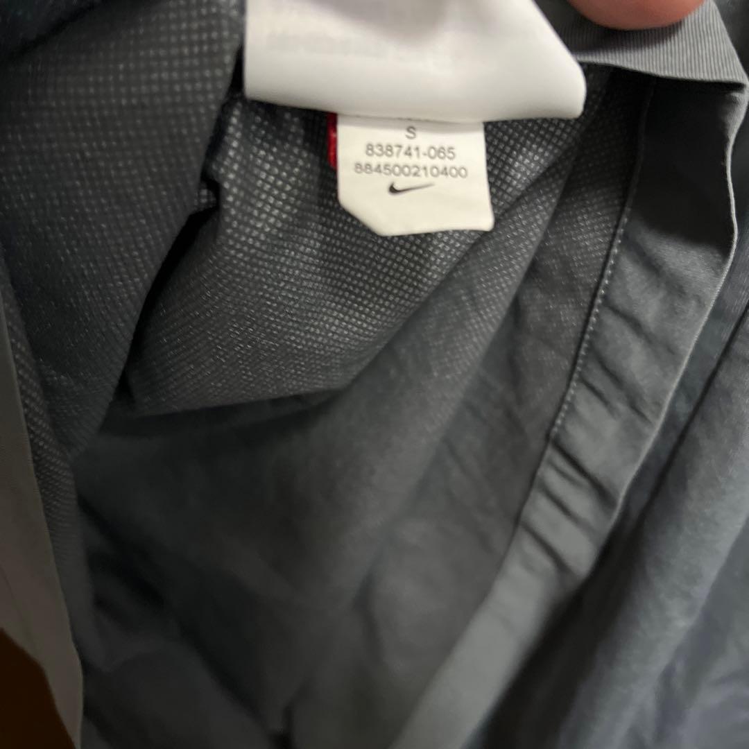 浦和レッズ　長袖　シャツ　ナイキ