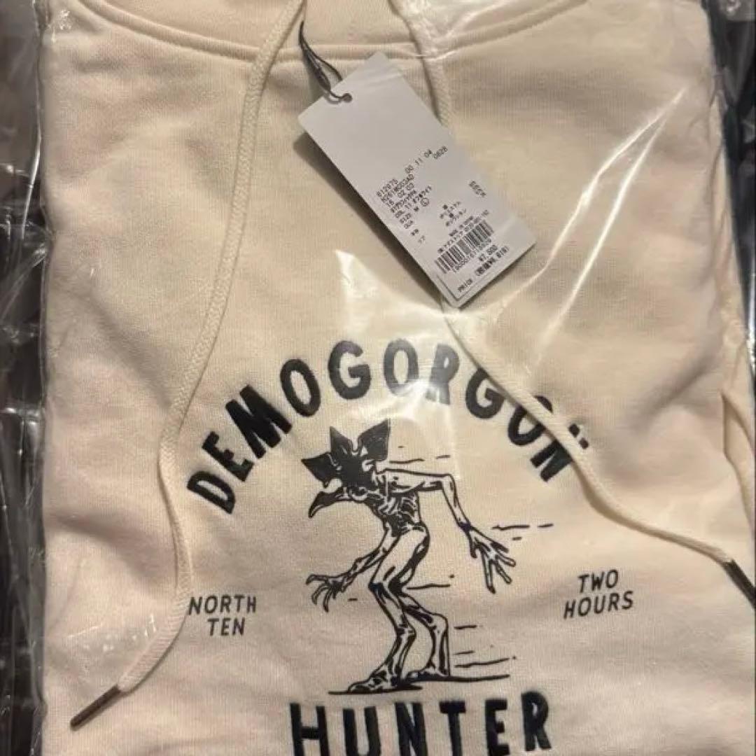 niko and... × Stranger things パーカー Lサイズ