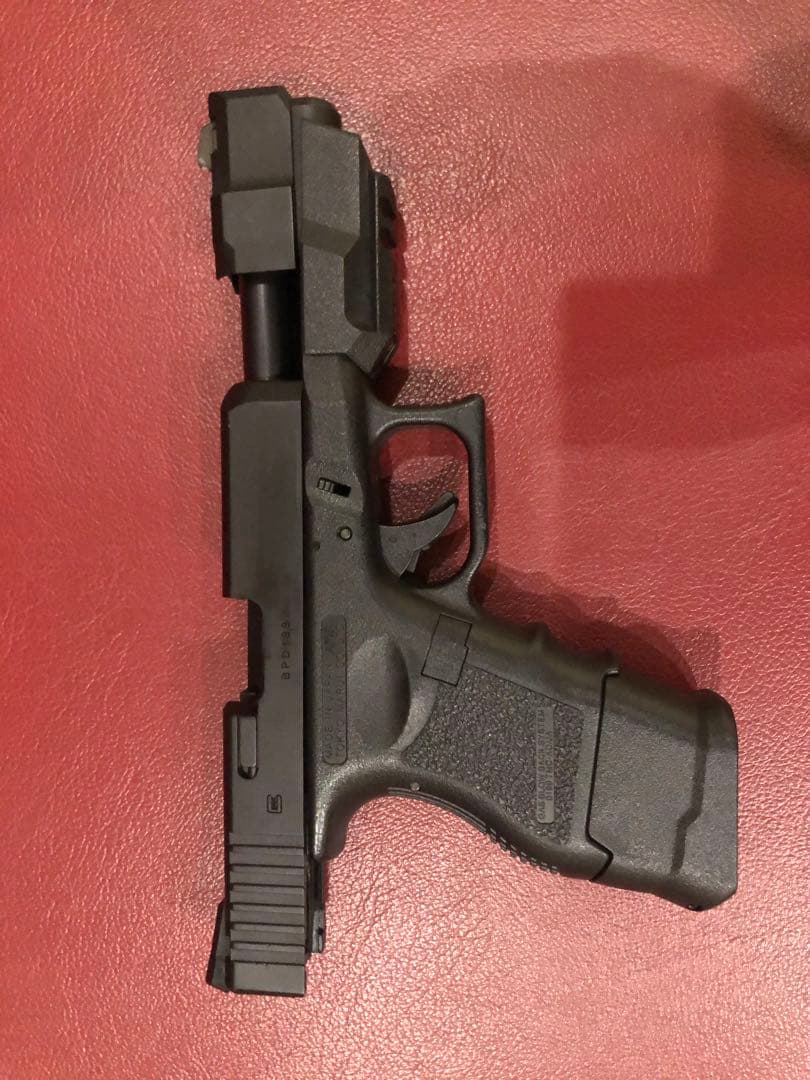 最終値下げ！GLOCK26 ADVANCE グロック26アドバンスマガジン２本付