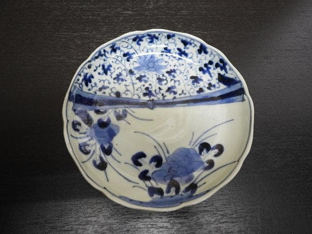 伊万里　花唐草染付中皿　江戸時代　MA296
