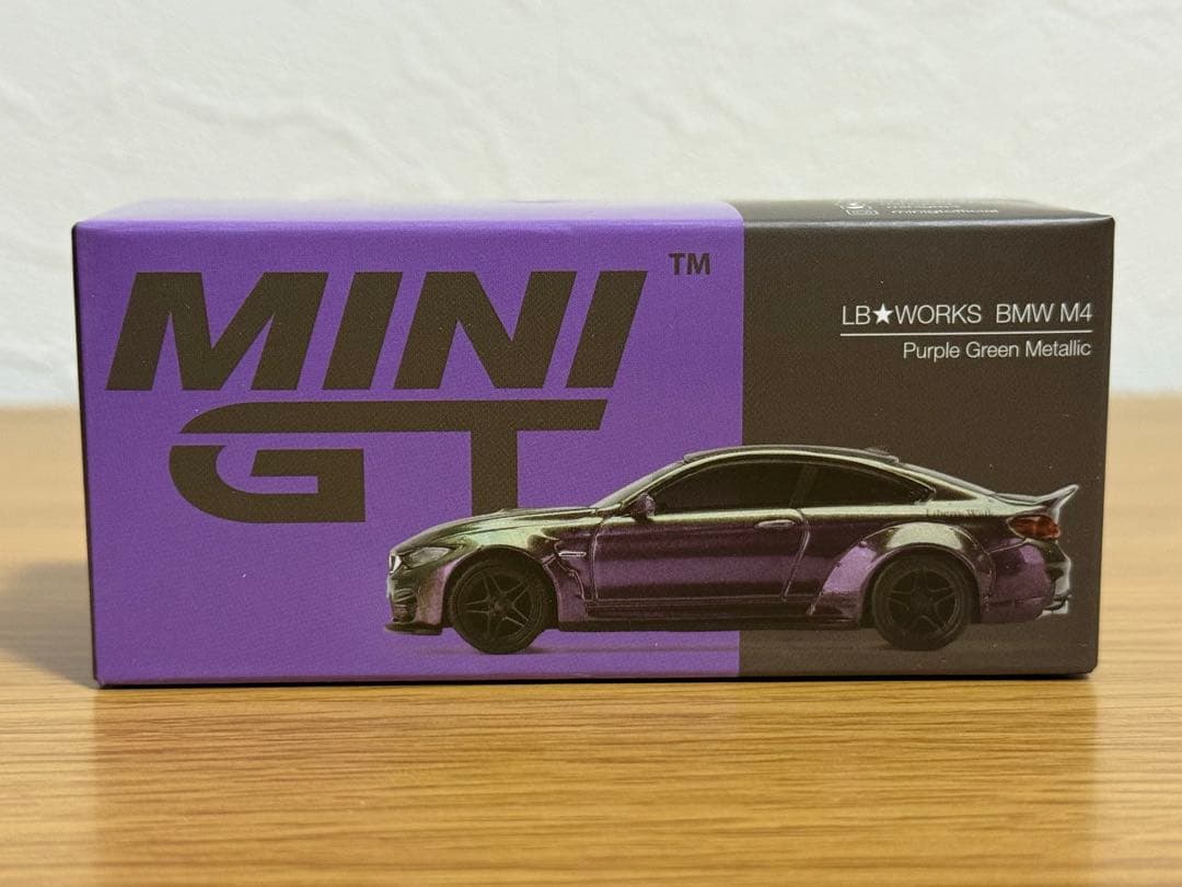 LB★WORKS BMW M4 1/64 MINI GT No.228 ミニカー