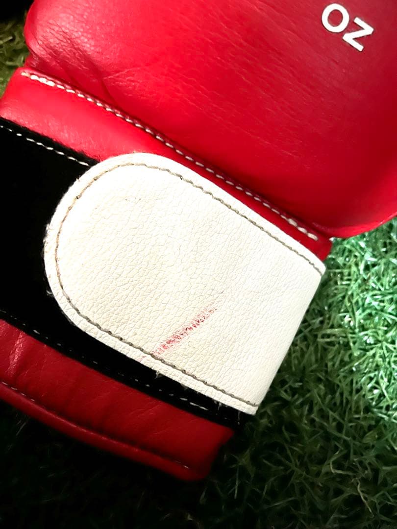 【最終値下げ】Winning ボクシンググローブ 14 oz 赤