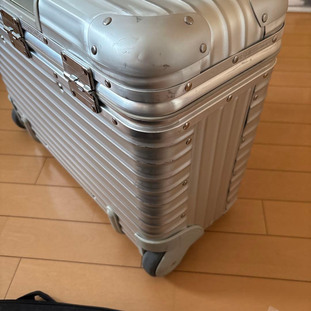 廃盤　リモワ　RIMOWA Audi限定　トパーズ　パイロット　二輪トロリー
