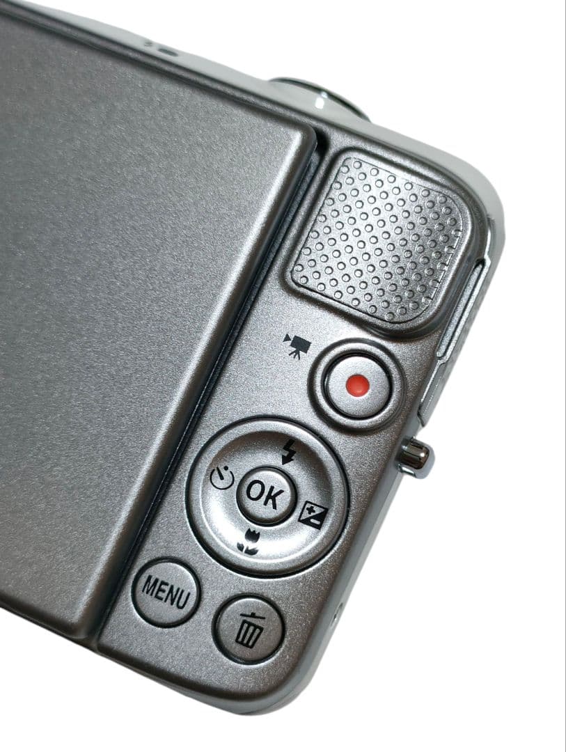 【Nikon／ニコン】COOLPIX S6600WHナチュラルホワイト