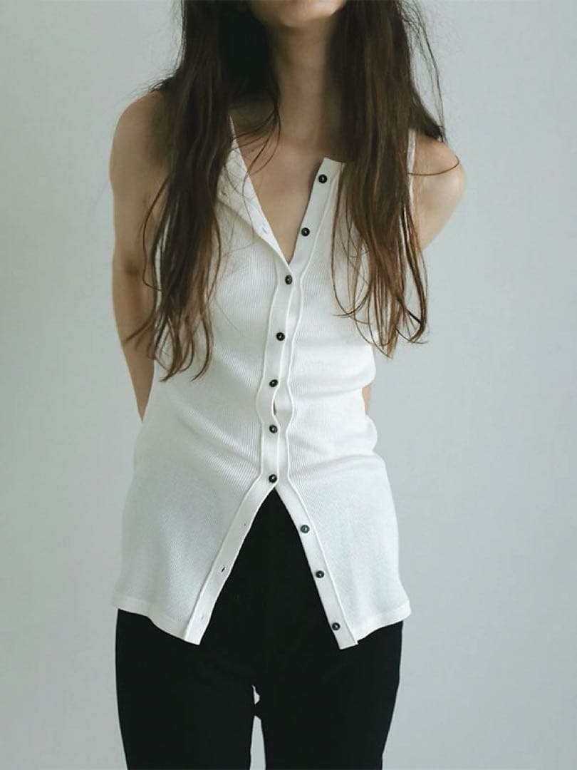 ETRE TOKYO 新作 完売 フロントオープンタンクトップ レイヤード 新品