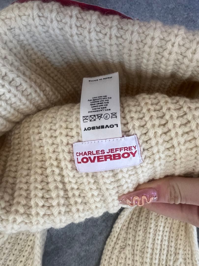 Charlesjeffrey loverboy Chunky Rabbit 公式