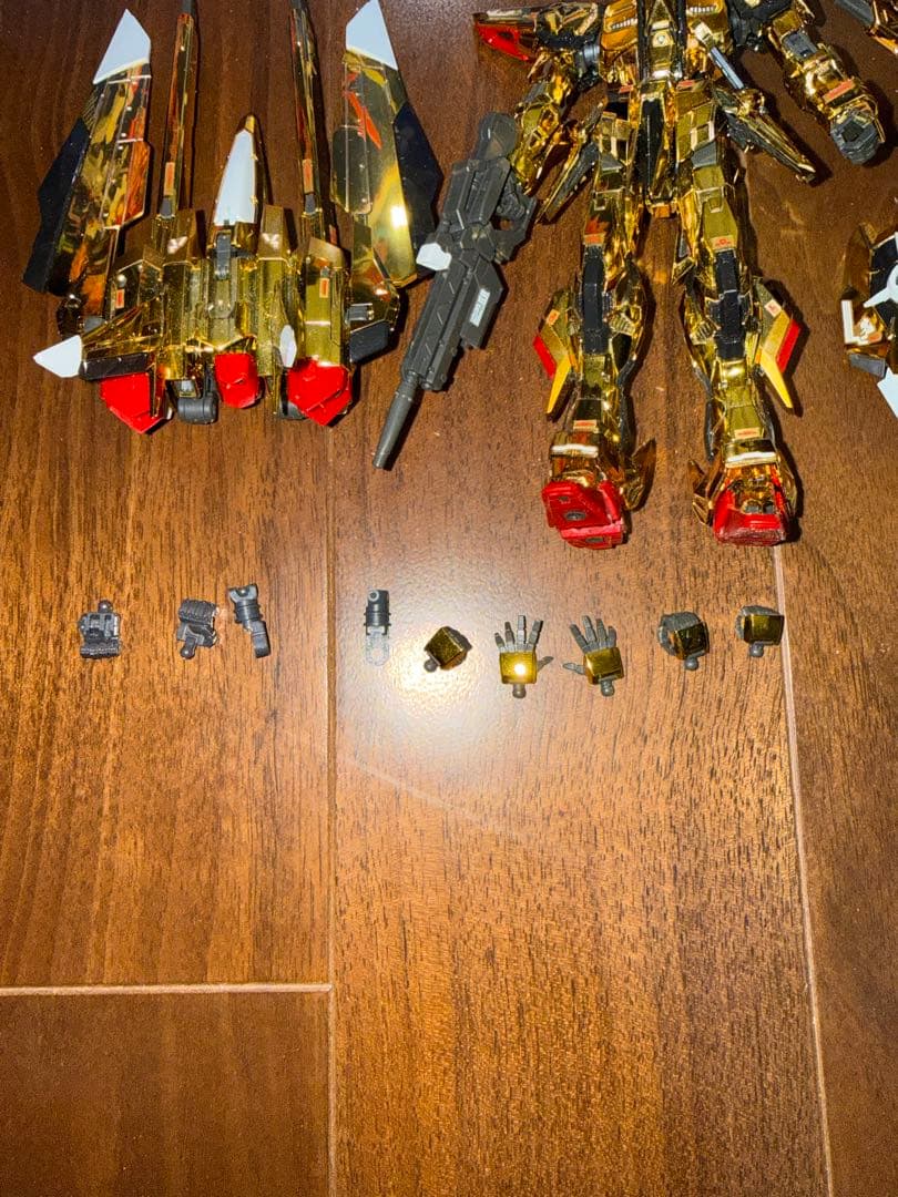 HGデスティニーガンダムゼウスシルエット RGアカツキガンダムオオワシ　シラヌイ