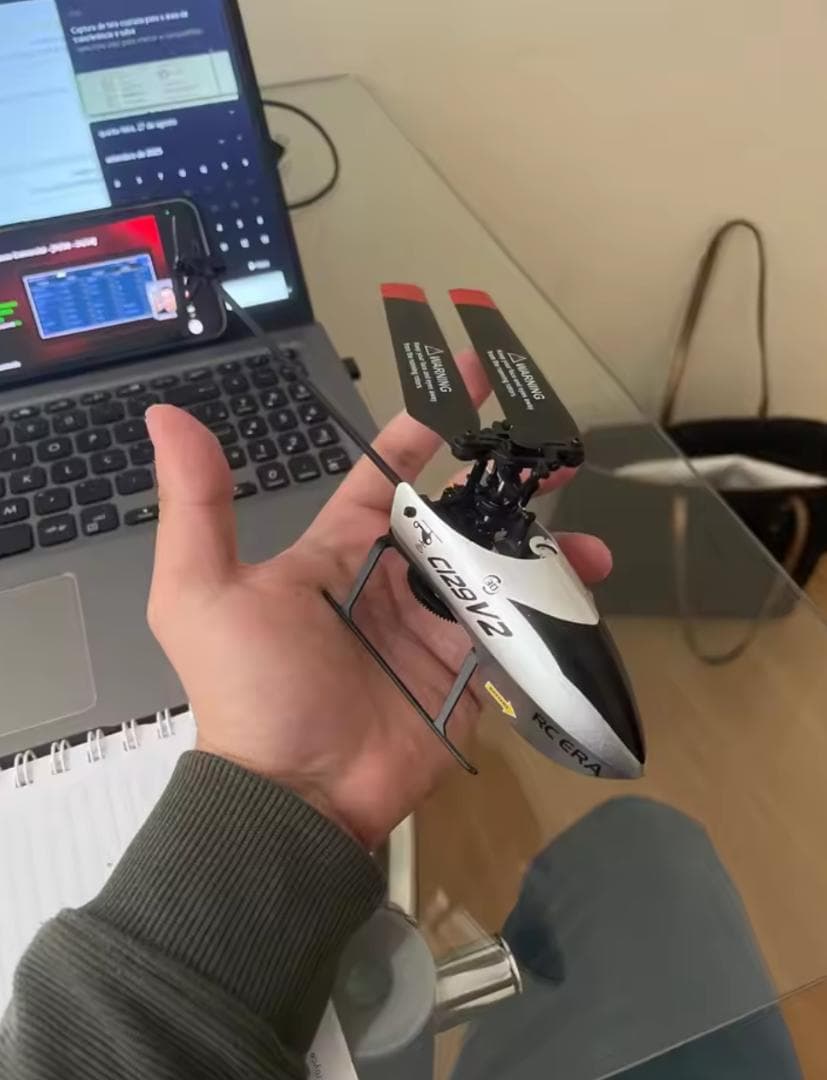 RC ERA　 RC ヘリコプター 2.4GHz 6 軸ジャイロ　３D飛行