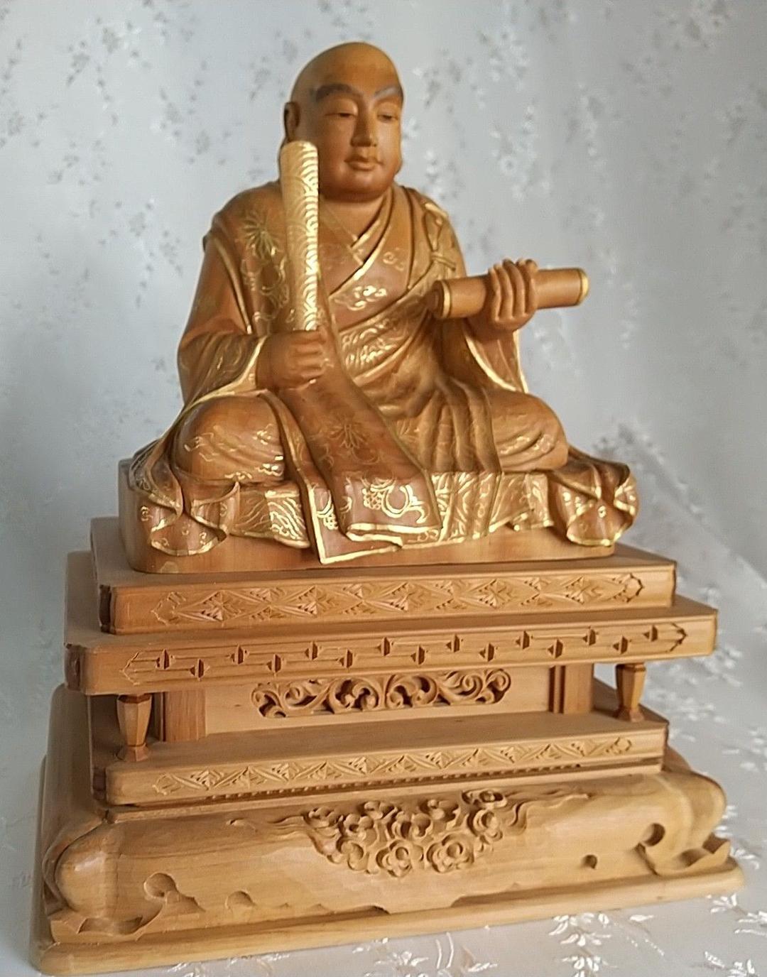 日蓮聖人坐像 3.5寸 #072 金彩有り ◆白檀 木彫 仏像