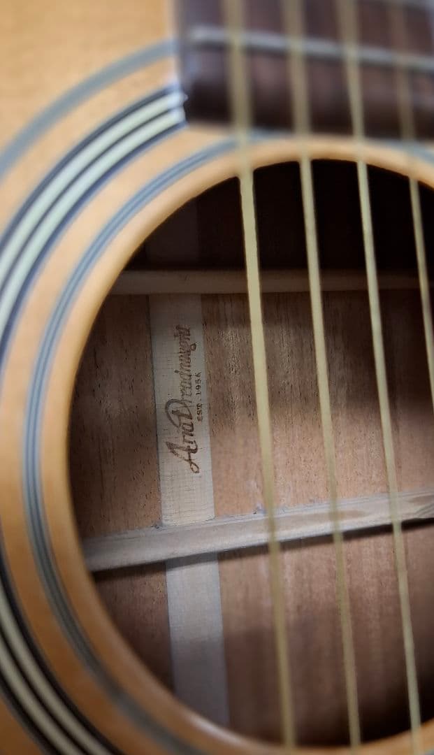 ARIA　AD-28 ドレッドノート　 アコースティックギター