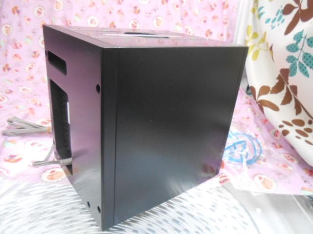 中古現品(送料無料)19.800円　酸素吸入器　リラックス