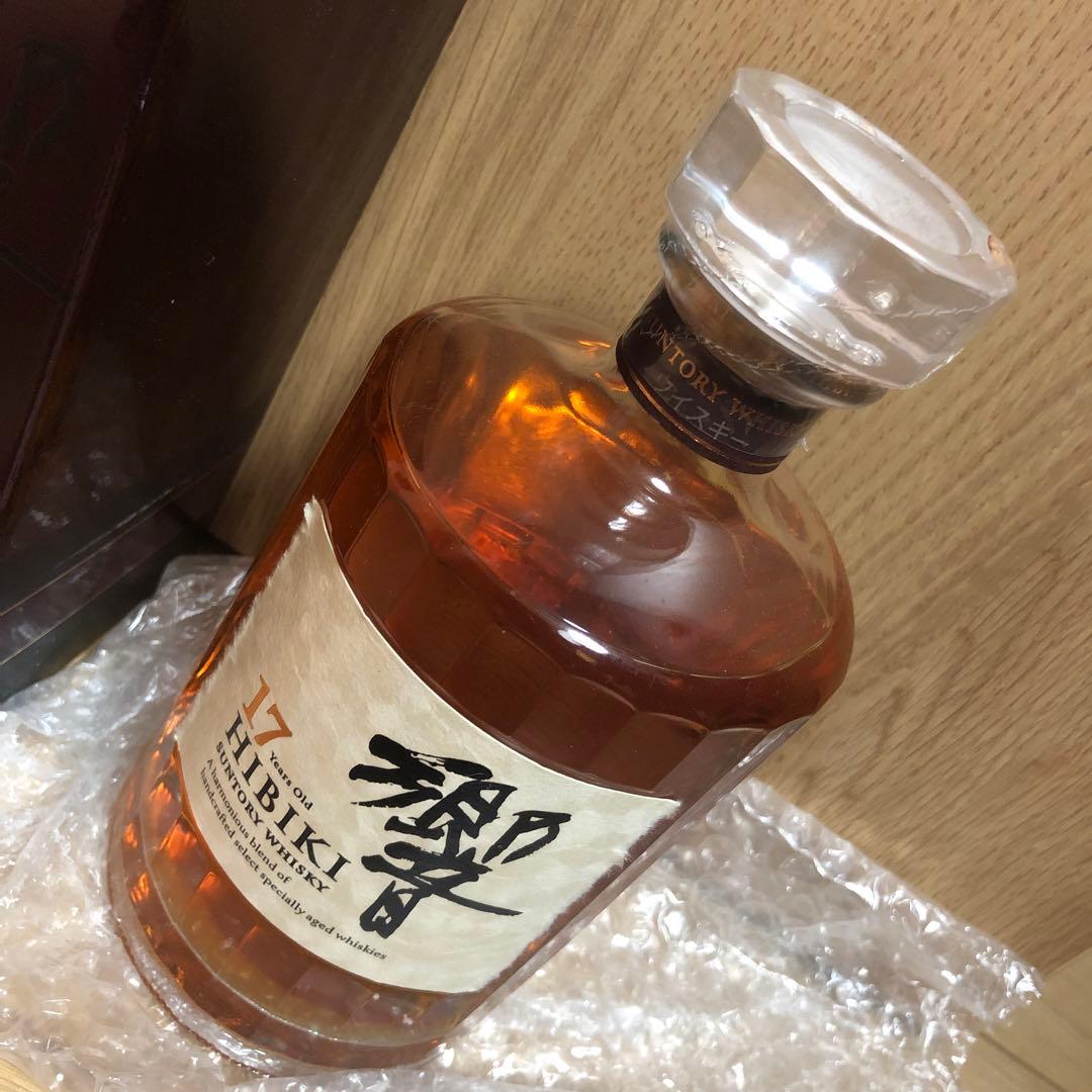 響17年　箱有700ml