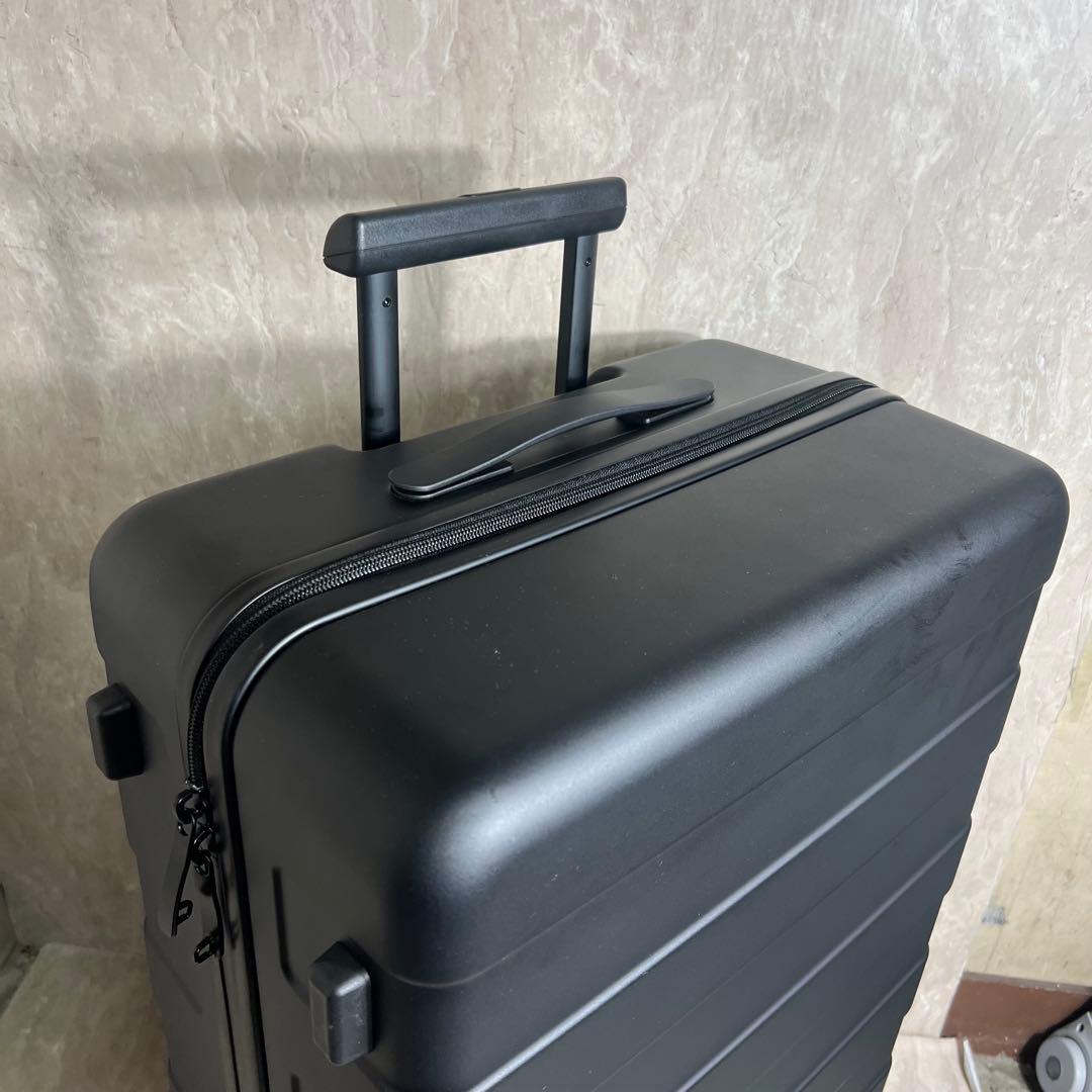 未使用に近い 無印良品 バーを自由に調節できる ハードキャリーケース 75L