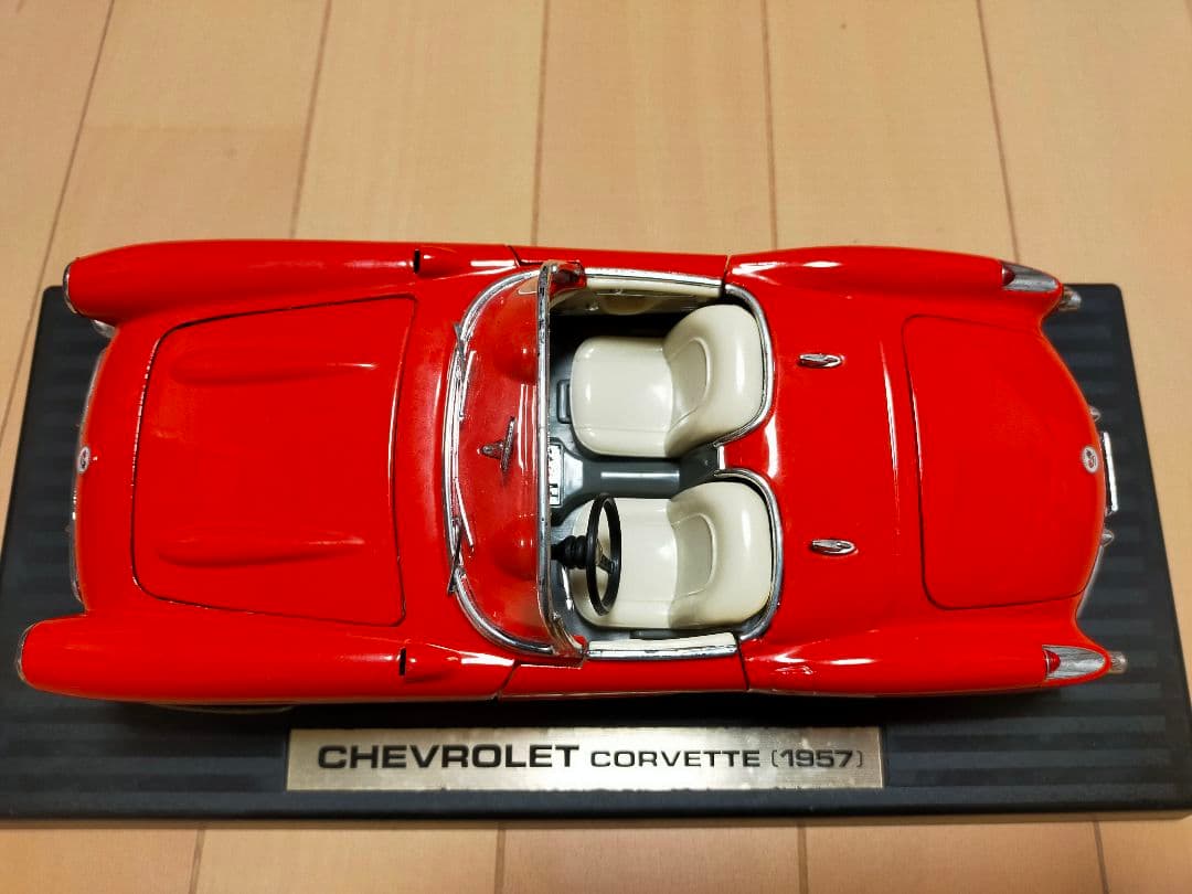 【激レア】CHEVROLET CORVETTE1957☆1:18