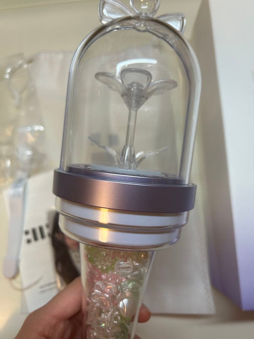 公式 ILLIT ペンライト