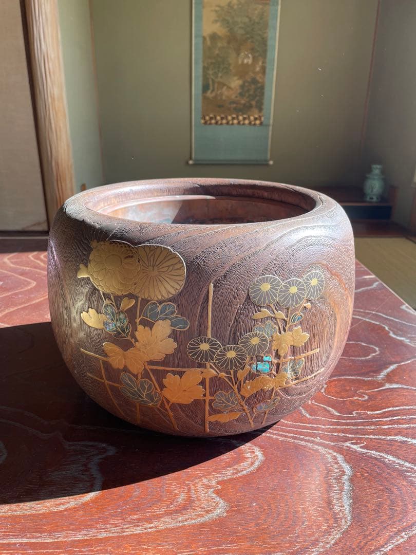 美品　時代　桐火鉢　秋草蒔絵 火鉢　螺鈿入り　茶道具　骨董品　木製火鉢　100年