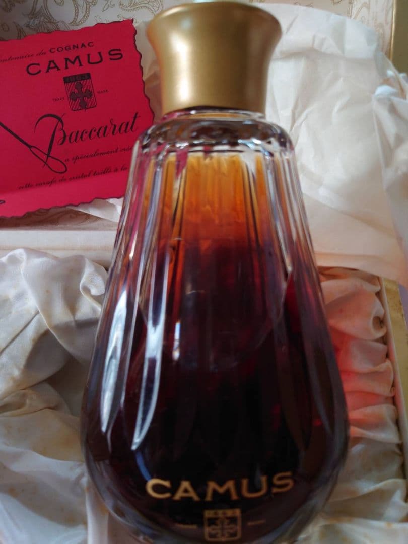 未開封　CAMUS カミュ バカラ クリスタル ブランデー