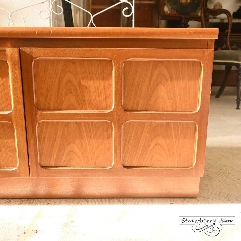 さ*ん様 【専用】L3705-302 英国ヴィンテージ Nathan サイドボー