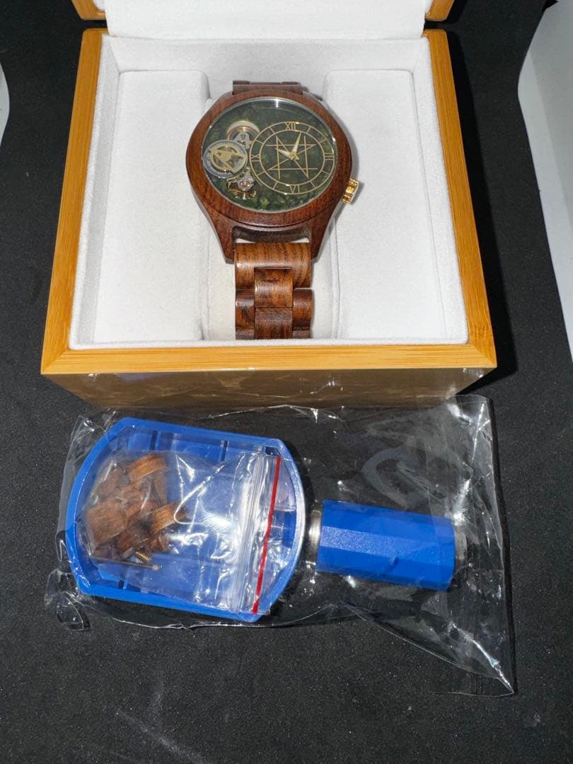 極美品♪ NOZ サーペンティナイト　機械式クォーツダブルムーブメント