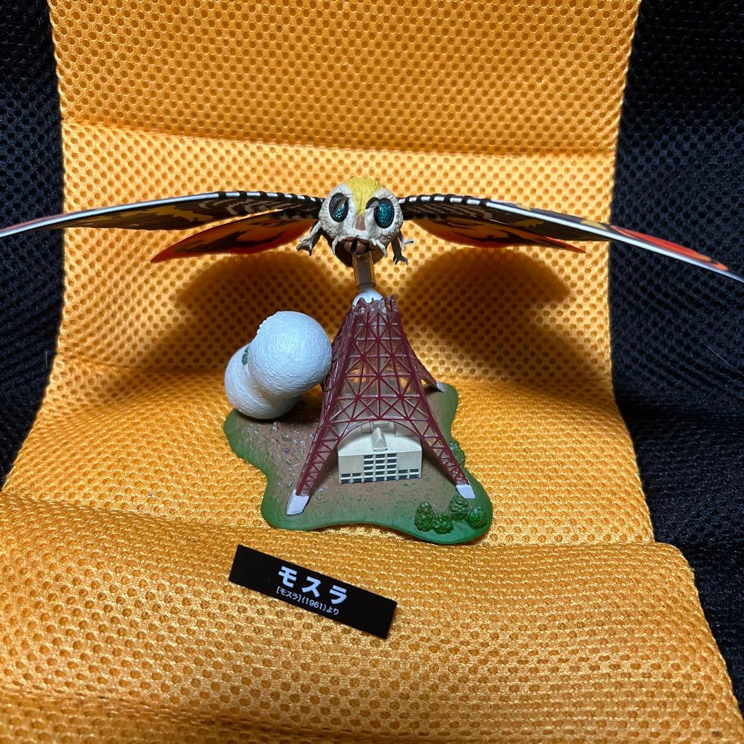 ゴジラ　特撮リボルテック　モスラ