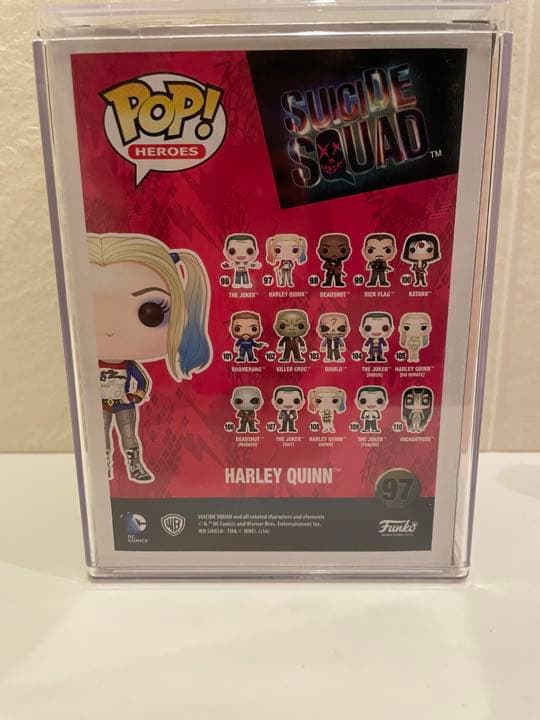 最終価格　FUNKO POP ハーレイクイン マーゴットロビー 直筆サイン レア