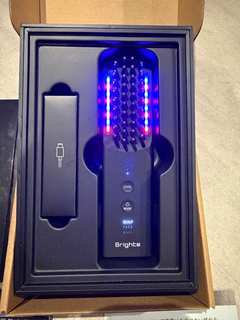 Brighte ELEKI BRUSH+ (美顔器)