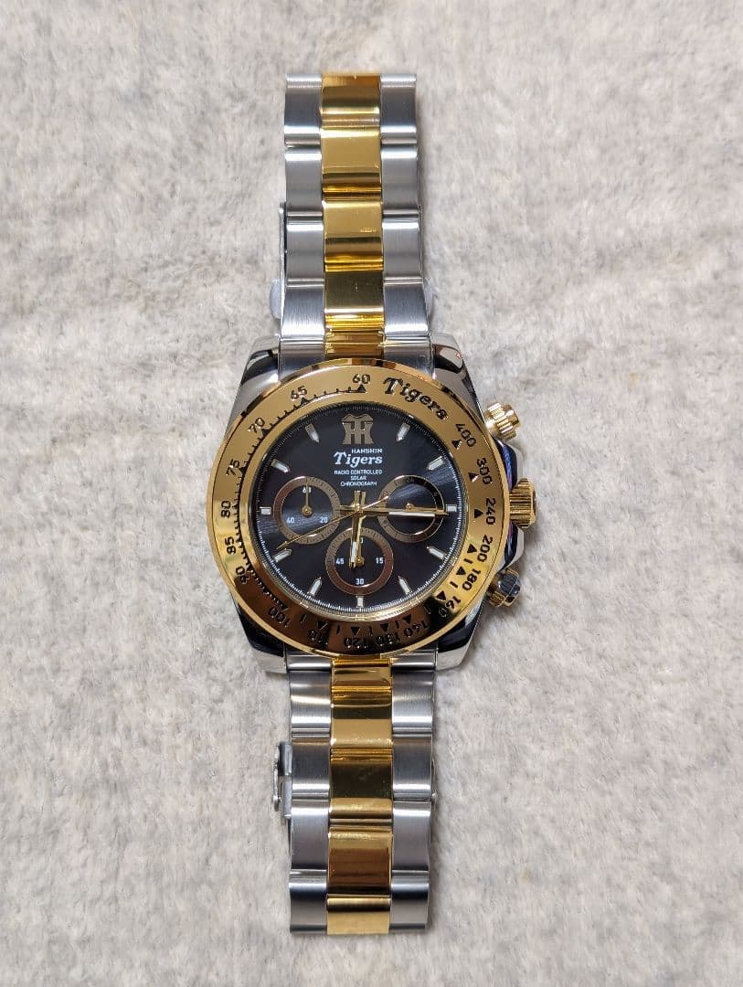阪神タイガース承認モデル 電波ソーラークロノ 1935本限定　腕時計